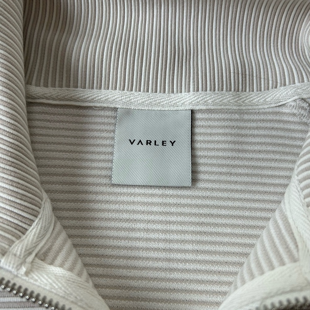 Varley Milano half-zip - Picture 7 of 10